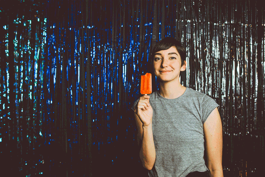 An Indoor Lady - Waterbed Photo Booth >> The Chillzone - WATERBED-AUG6-015-ANINDOORLADY-850PX
