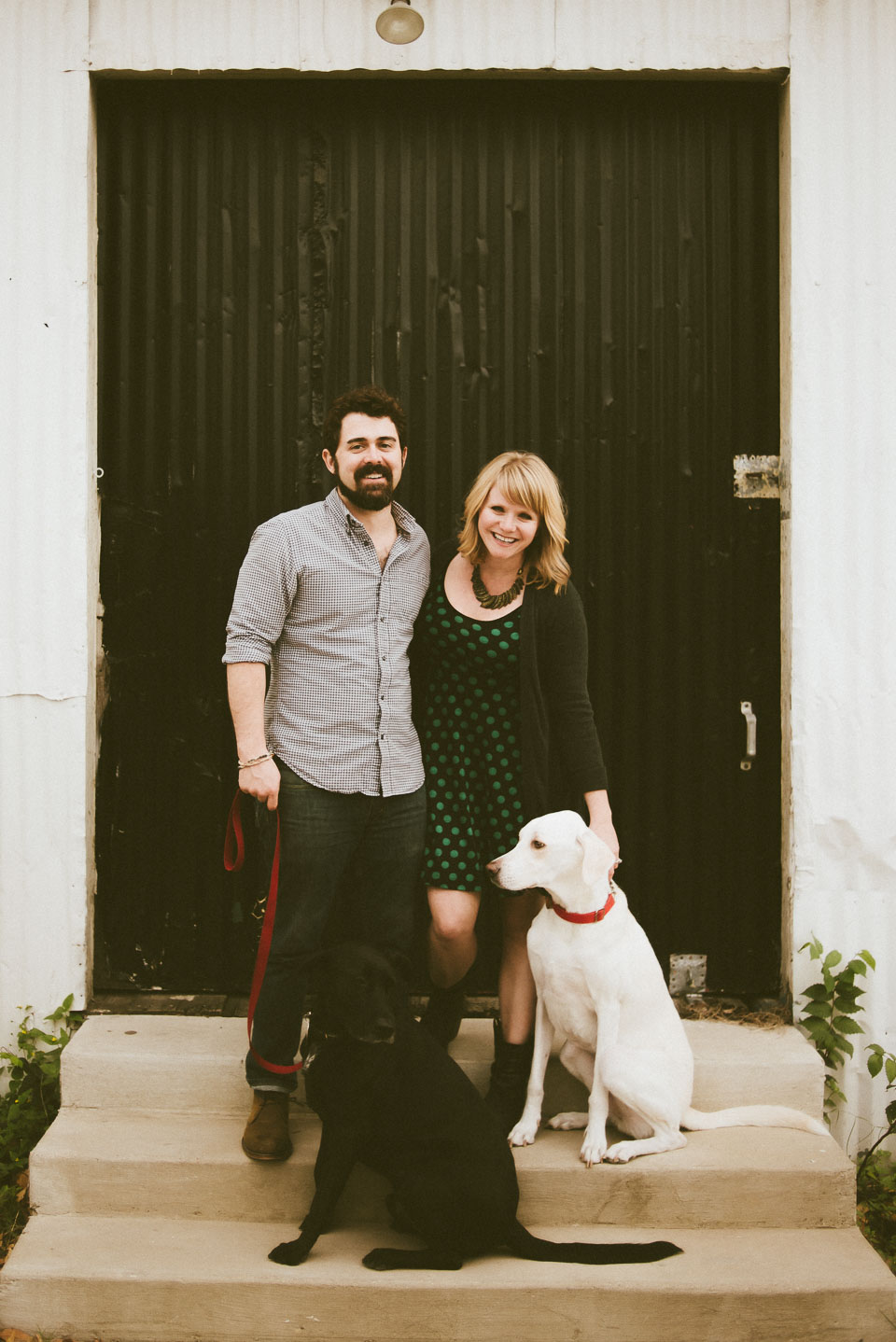 An Indoor Lady - Katie + Joe - Photo by Erin Holsonback KATIEJOE-022-ANINDOORLADY