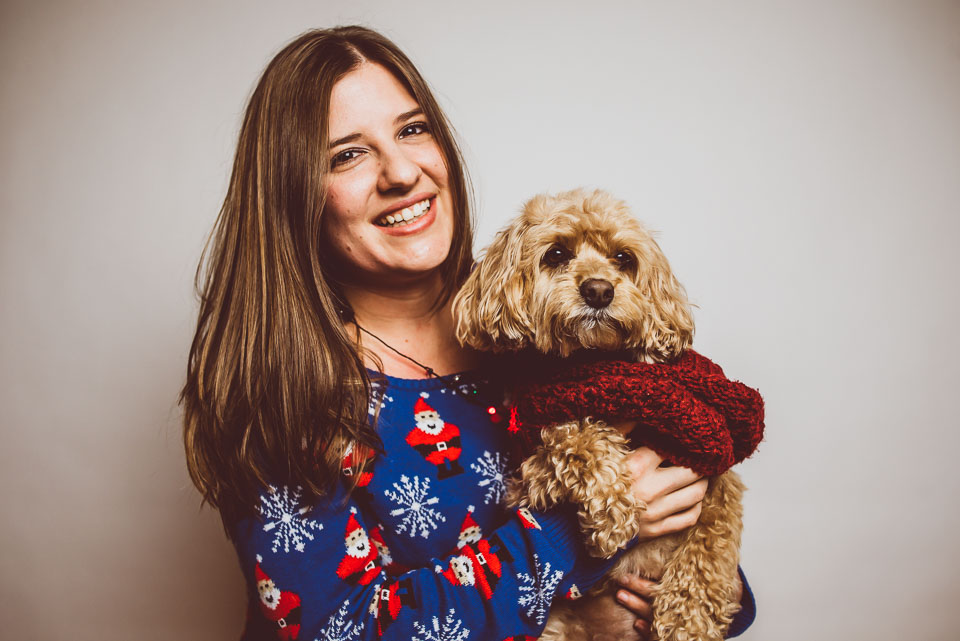 An Indoor Lady - Holiday Booth 2015 - HOLIDAY-016-ANINDOORLADY