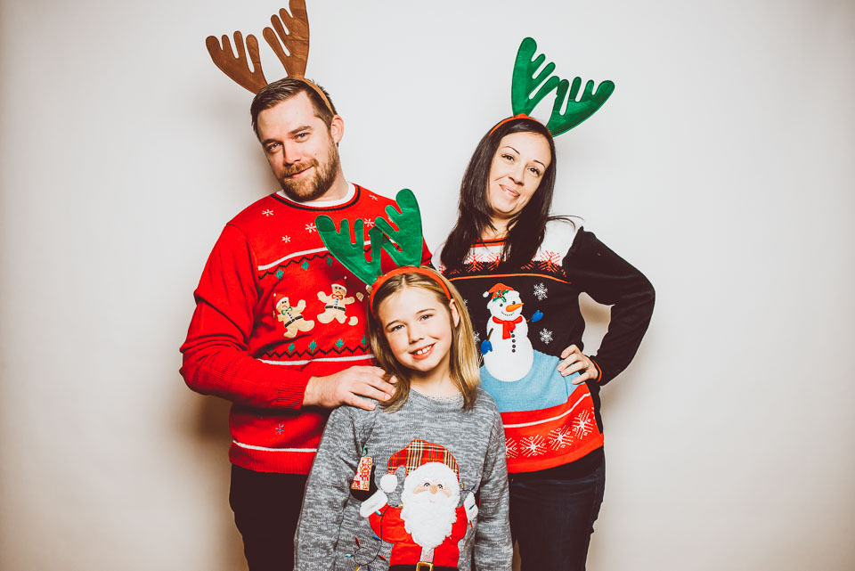An Indoor Lady - Holiday Booth 2015 - HOLIDAY-029-ANINDOORLADY