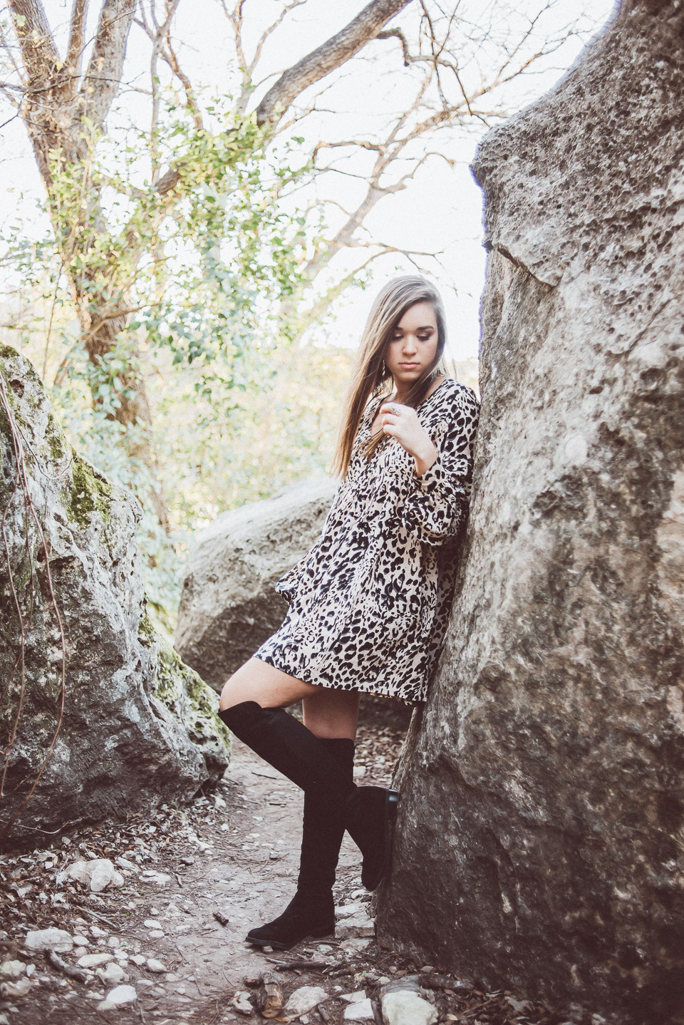 An Indoor Lady - Bull Creek | Laura M - LAURA-013-ANINDOORLADY