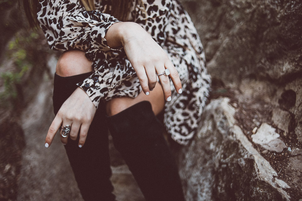 An Indoor Lady - Bull Creek | Laura M - LAURA-021-ANINDOORLADY