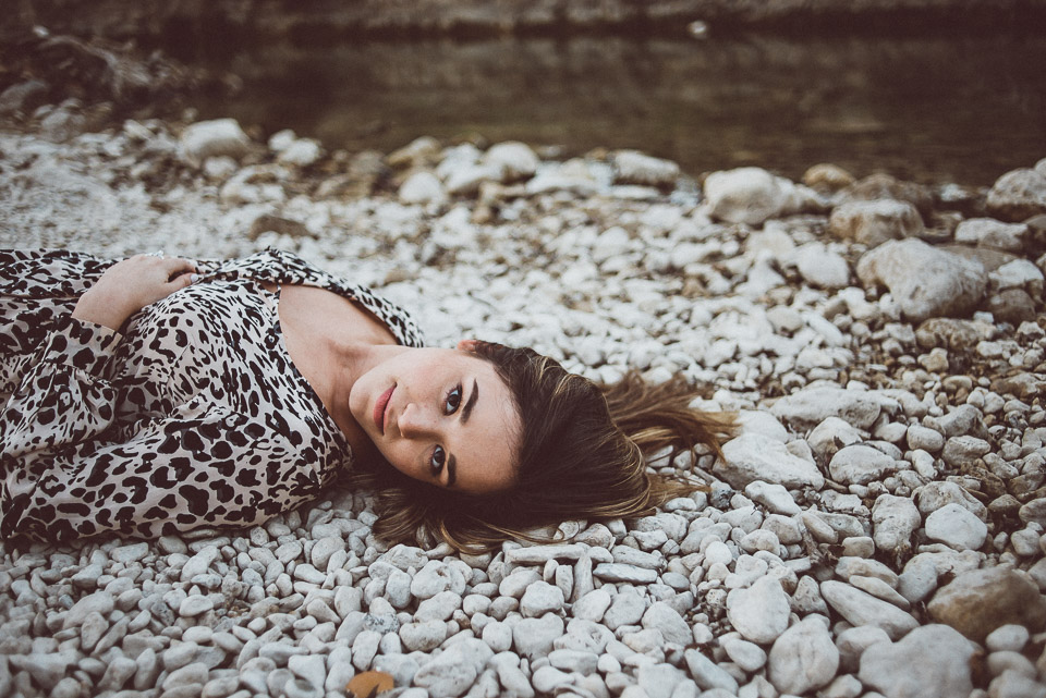 An Indoor Lady - Bull Creek | Laura M - LAURA-025-ANINDOORLADY