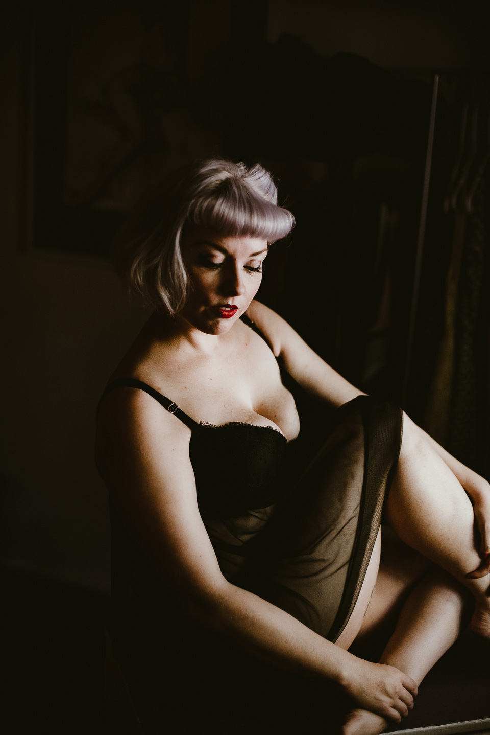 An Indoor Lady - Austin TX | Boudoir Photography | Katelyn Renee - Photo by Erin Holsonback BOUDOIR-K-012-ANINDOORLADY