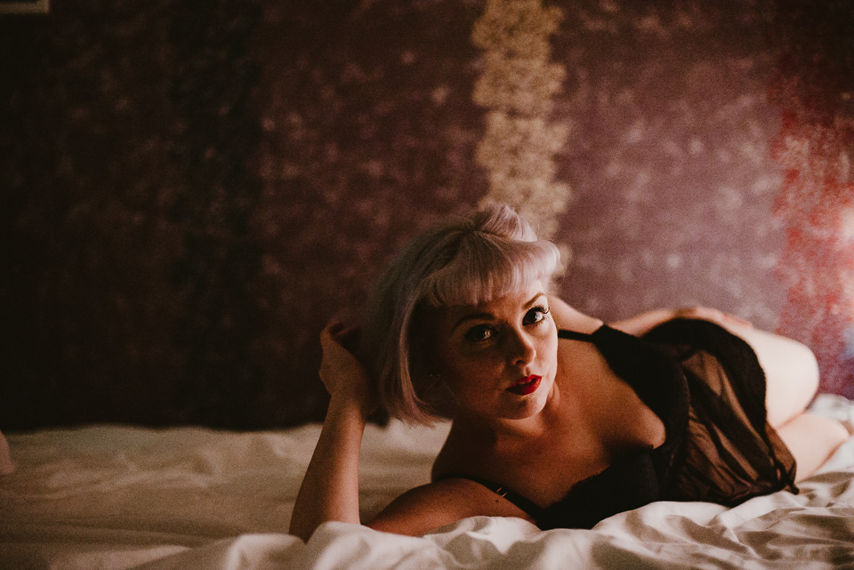An Indoor Lady - Austin TX | Boudoir Photography | Katelyn Renee - Photo by Erin Holsonback BOUDOIR-K-015-ANINDOORLADY