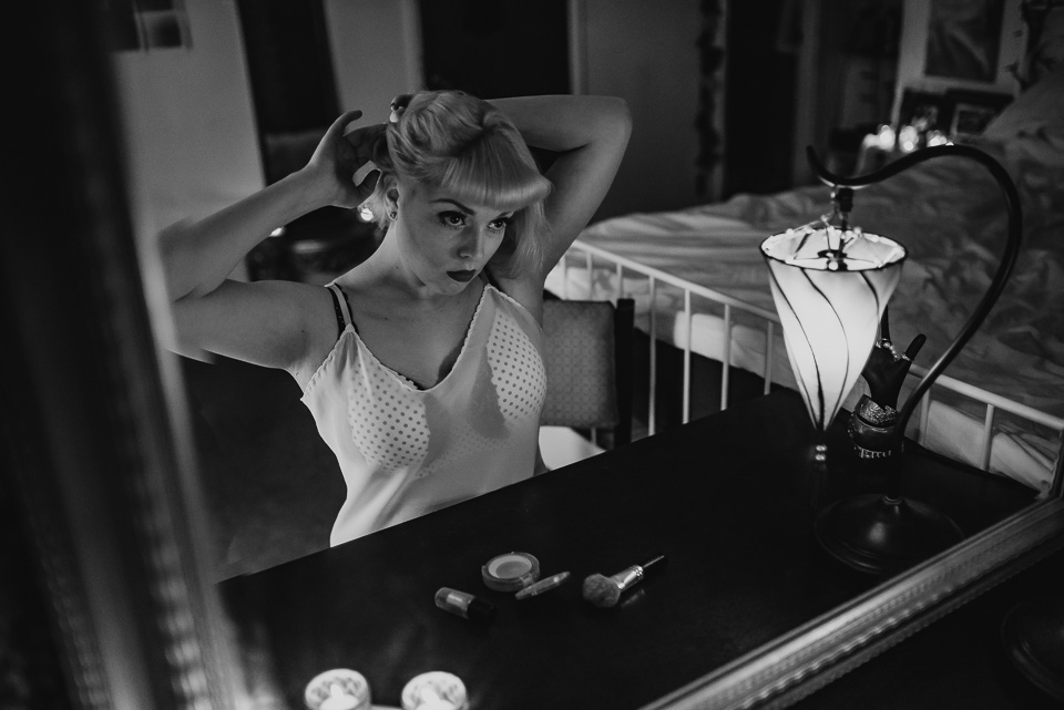 An Indoor Lady - Austin TX | Boudoir Photography | Katelyn Renee - Photo by Erin Holsonback BOUDOIR-K-023-ANINDOORLADY