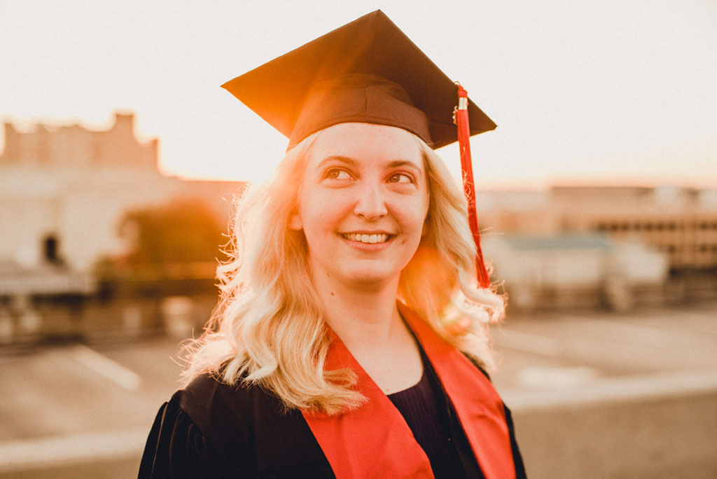 An Indoor Lady - UT Campus | Senior Photography | Shannon - SHANNON-003-ANINDOORLADY