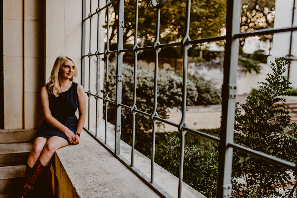 An Indoor Lady - UT Campus | Senior Photography | Shannon - SHANNON-012-ANINDOORLADY