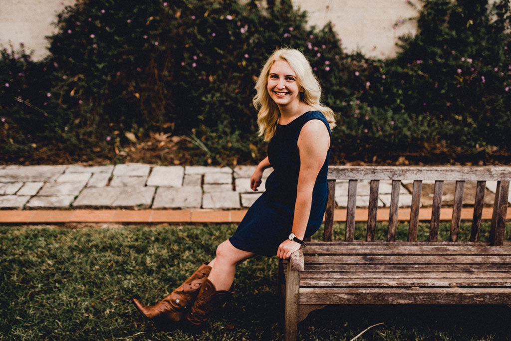 An Indoor Lady - UT Campus | Senior Photography | Shannon - SHANNON-021-ANINDOORLADY