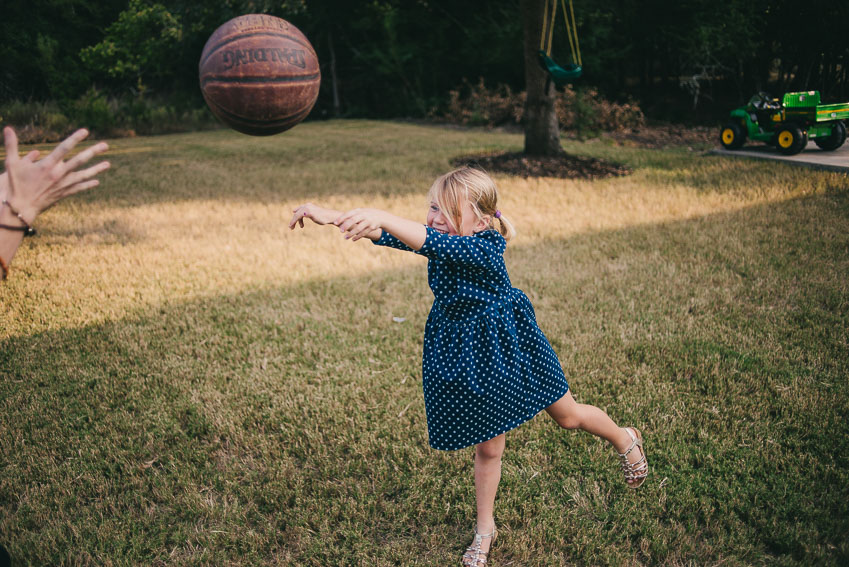 An Indoor Lady - At Home | Carol + Judd + Family - WILLMANN-064-ANINDOORLADY