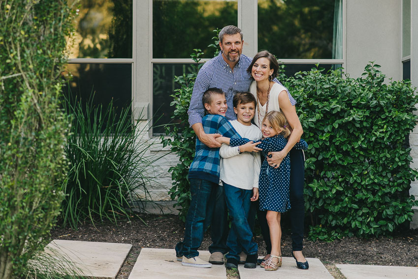 An Indoor Lady - At Home | Carol + Judd + Family - WILLMANN-093-ANINDOORLADY