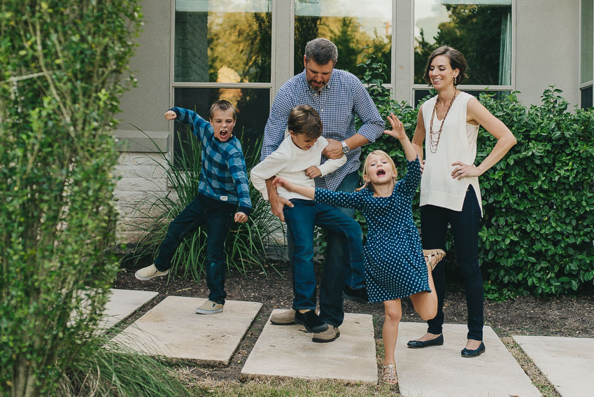 An Indoor Lady - At Home | Carol + Judd + Family - WILLMANN-097-ANINDOORLADY