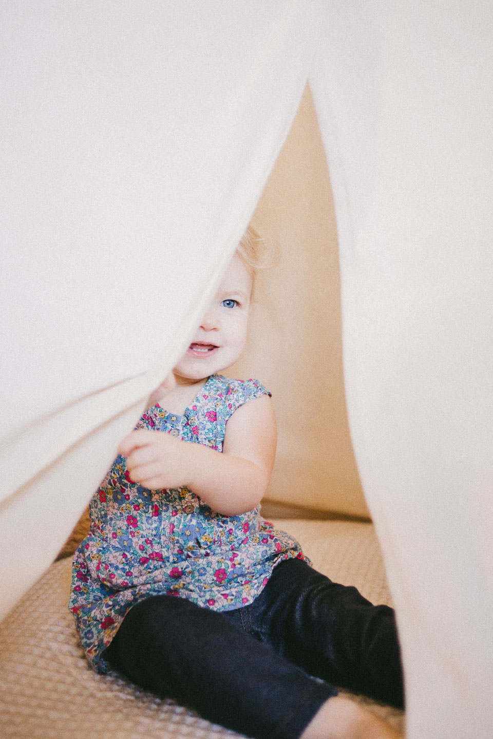 An Indoor Lady - At Home | Kim + Paul + Family - PRICE-032-ANINDOORLADY