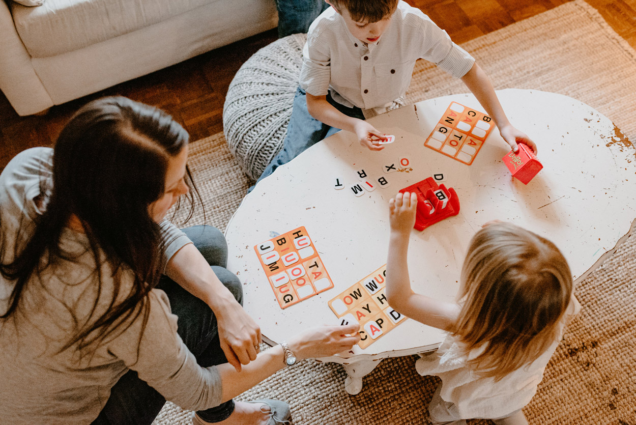 An Indoor Lady - Austin, TX | Family Photography | Ellie + Graeme + Family - 20180210-WALKERS-0700-ANINDOORLADY