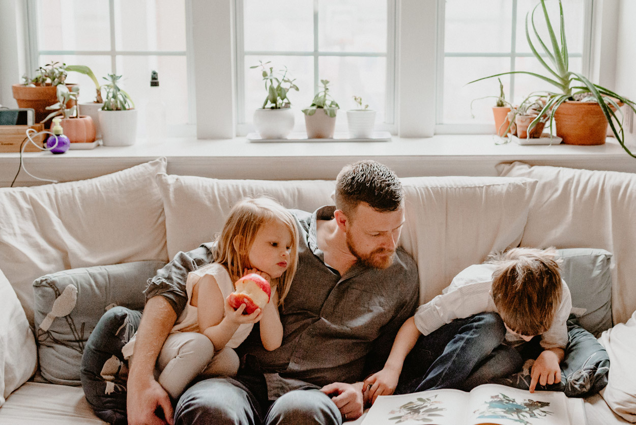 An Indoor Lady - Austin, TX | Family Photography | Ellie + Graeme + Family - 20180210-WALKERS-0823-ANINDOORLADY