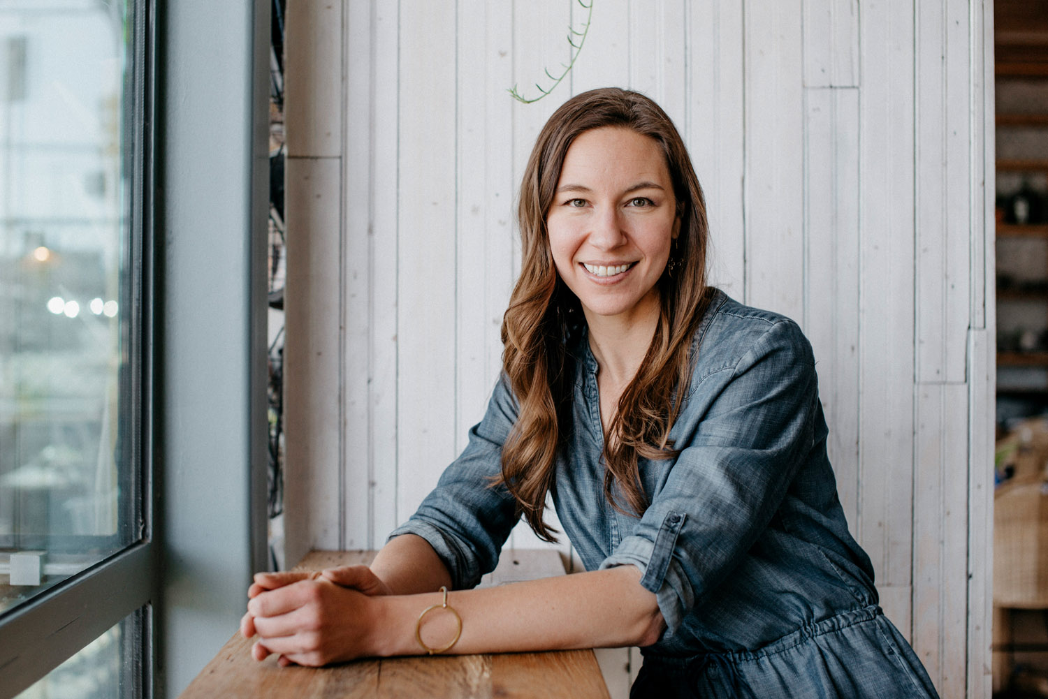 An Indoor Lady - Austin, TX | Portrait Photography | LBI Designers Annie + Casey - 20180321-LBI-TEAM-003-ANINDOORLADY
