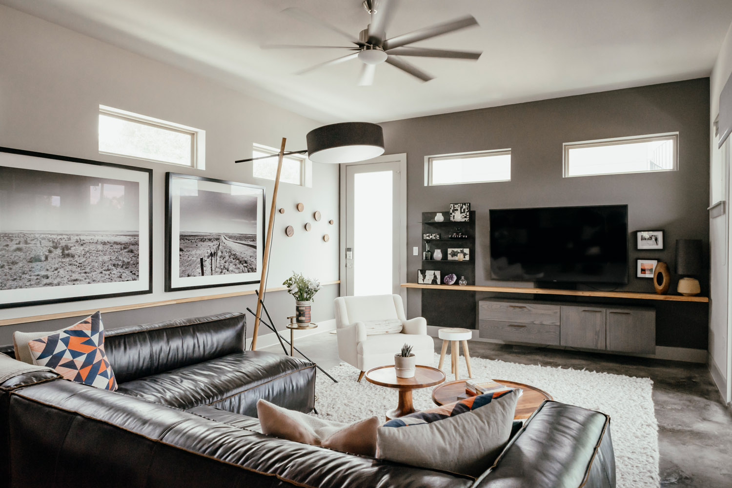 An Indoor Lady - Austin, TX | Interior Photography | East Austin Residence for McCray & Co - 2018-MCCRAY-EAST-RESIDENCE-002-ANINDOORLADY