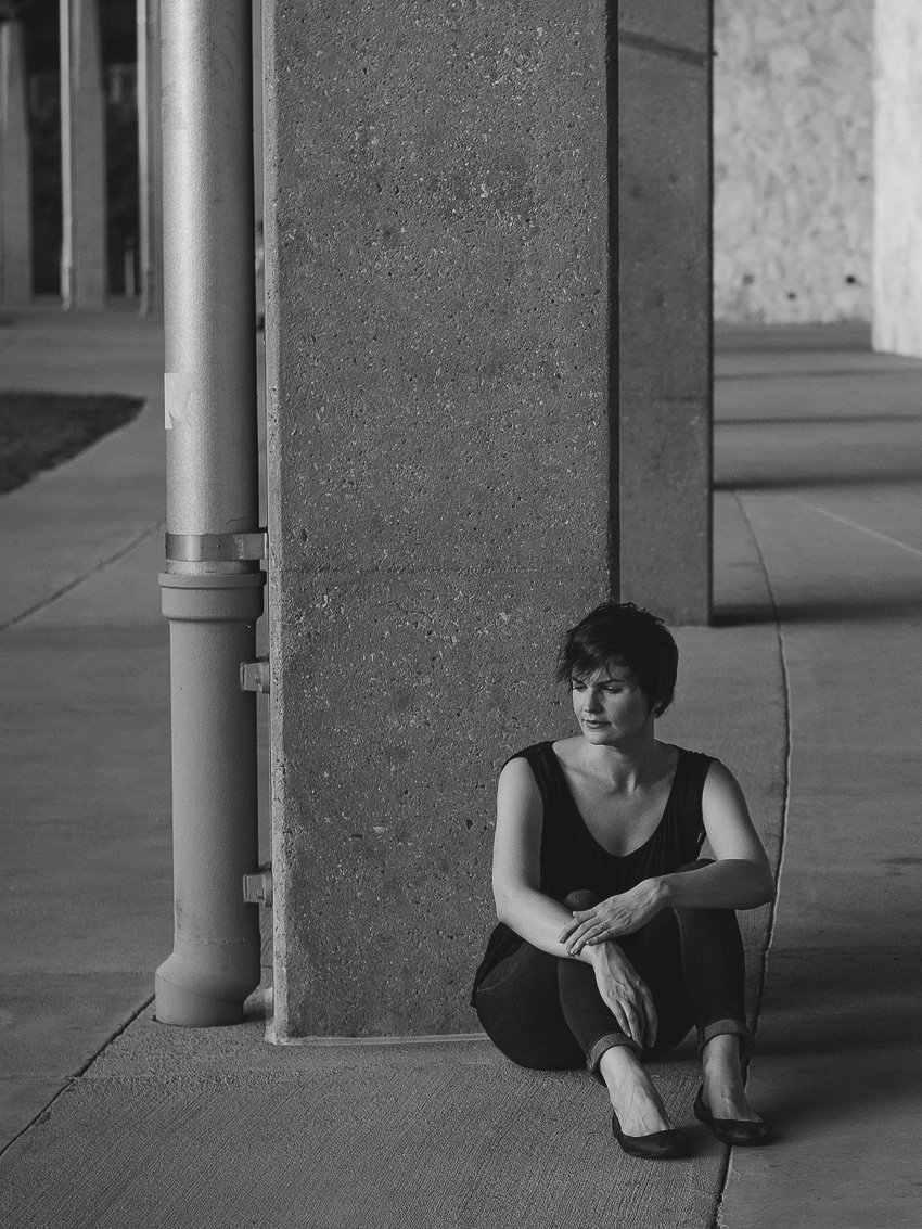 An Indoor Lady - The Long Center - 20140630-longcenter-06