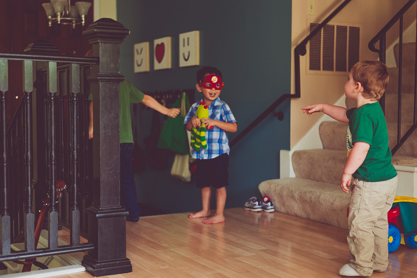 An Indoor Lady - Hanging at David + Thach's House on Sunday Afternoon - 20140928-blauerbrunch-37