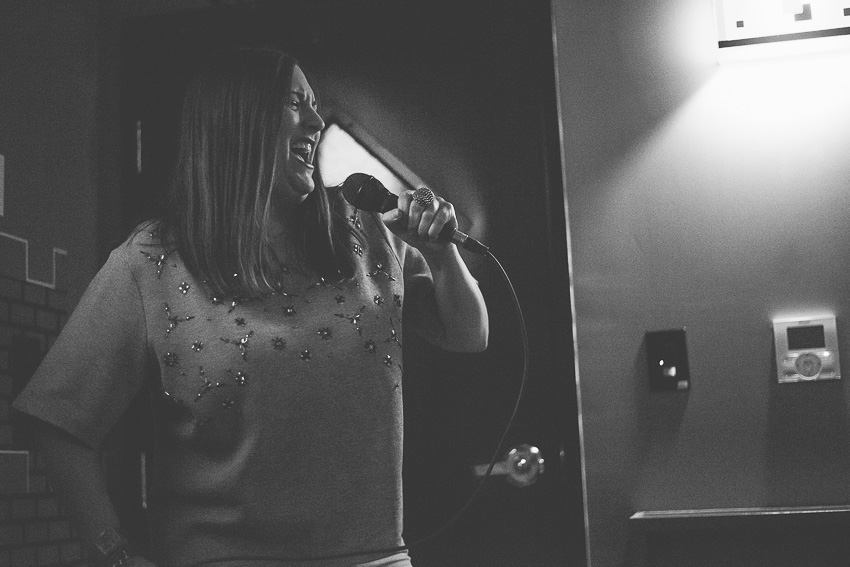 An Indoor Lady - Julia's Birthday Karaoke - 20140926-huli-karaoke-04