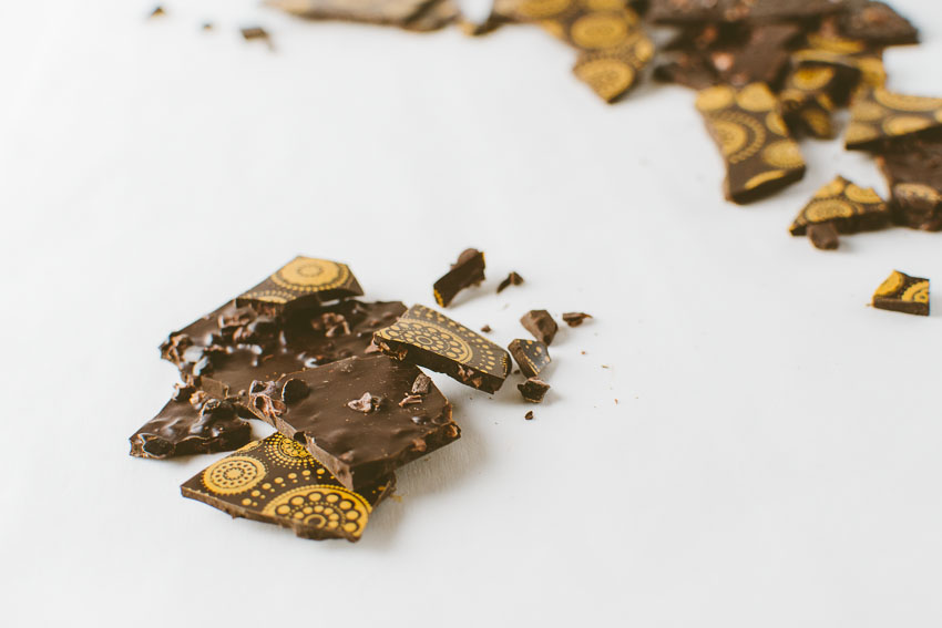 An Indoor Lady - Crave Artisan Chocolate - CRAVE-017-ANINDOORLADY