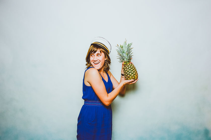 An Indoor Lady - Turning 31 - ERINBDAYBOOTH-005-ANINDOORLADY